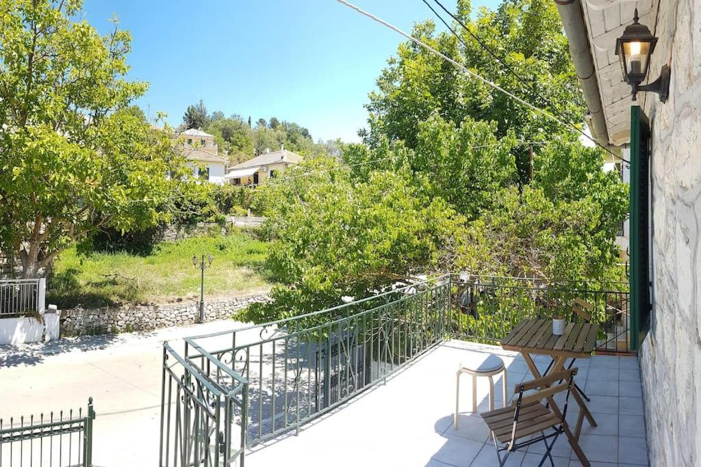 Karydia 4 Pers Apartament Lazaráta
